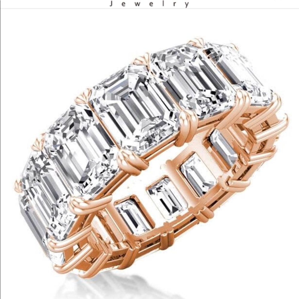 ROSE GOLD EMERALD CREATED WHITE SAPPHIRE BAND